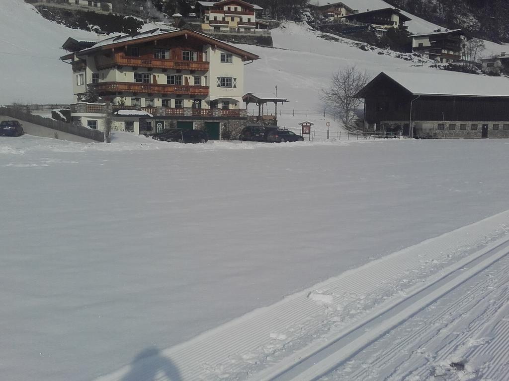 Tirol Appartement Haus Zillertal Цел ам Цилер Екстериор снимка